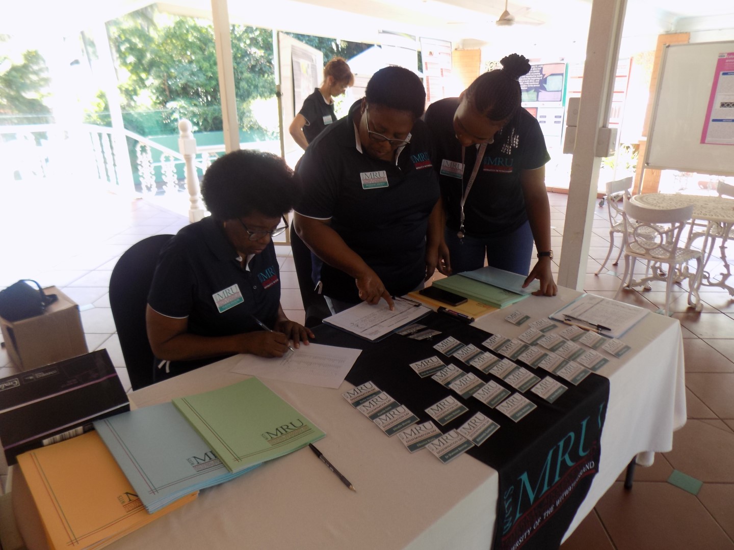 registration desk (Large)